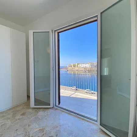 Apartment Luxurious *