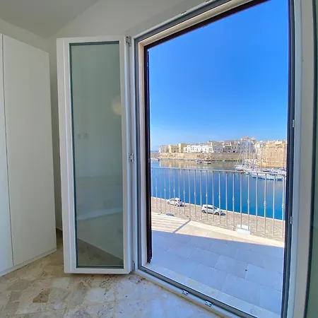 Luxurious Gallipoli
