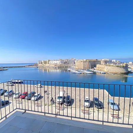 Luxurious * Gallipoli