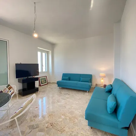 Luxurious Apartment