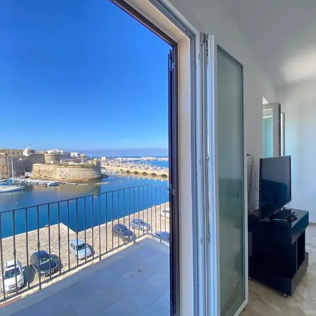 Apartment Luxurious Gallipoli