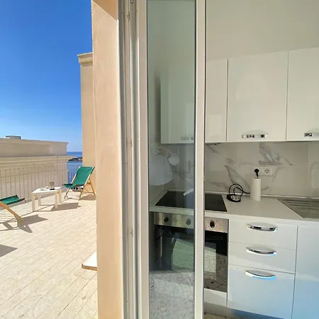 Luxurious * Gallipoli