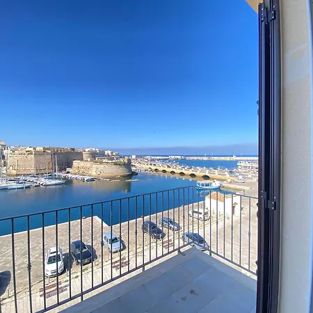 Luxurious * Gallipoli