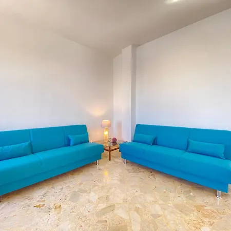 Luxurious Apartment *